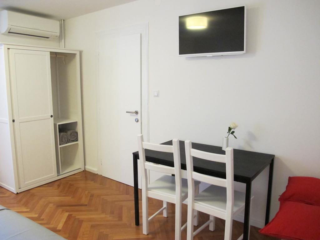 Fiorino Rooms Korcula Habitación foto